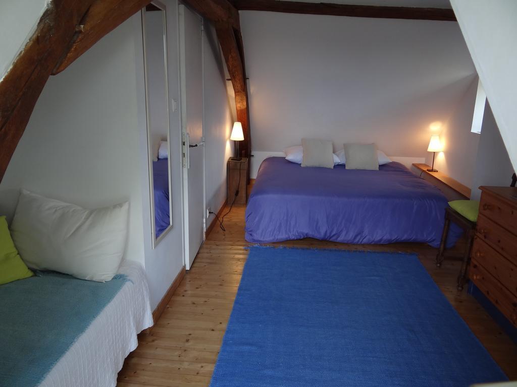 Au Moulin Geant Bed & Breakfast Rochefort-sur-Loire Стая снимка
