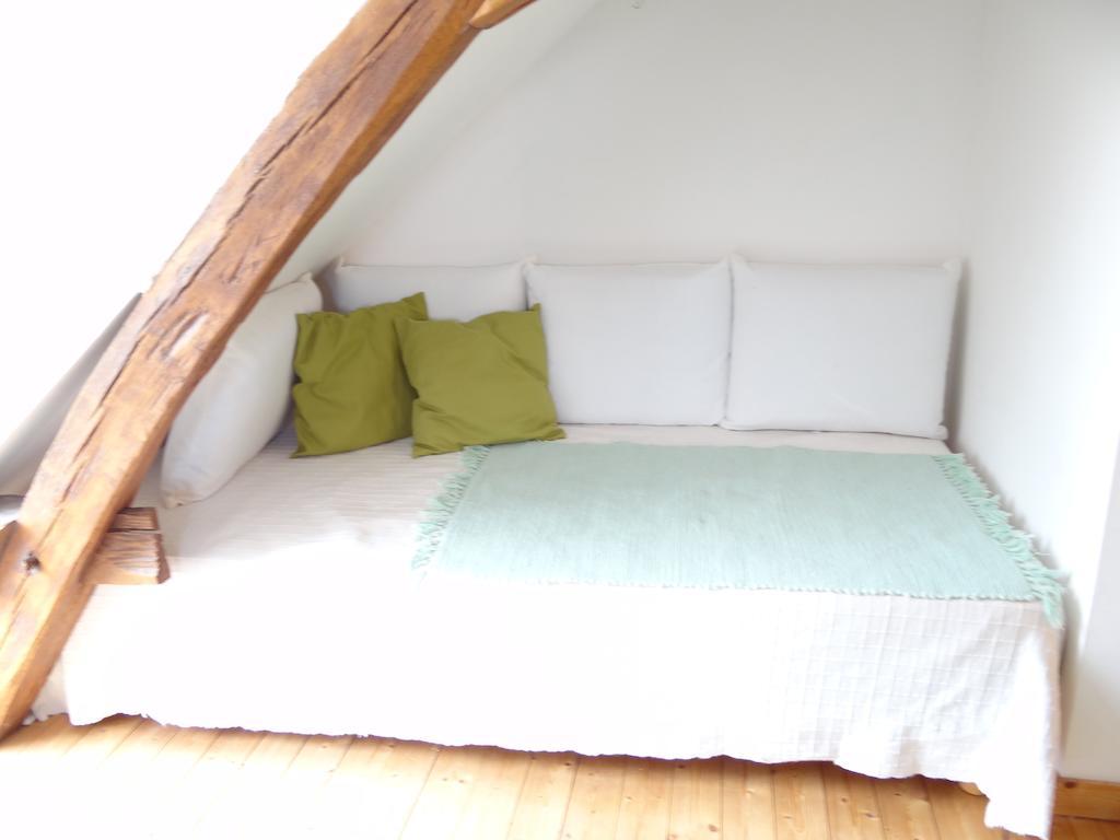 Au Moulin Geant Bed & Breakfast Rochefort-sur-Loire Екстериор снимка